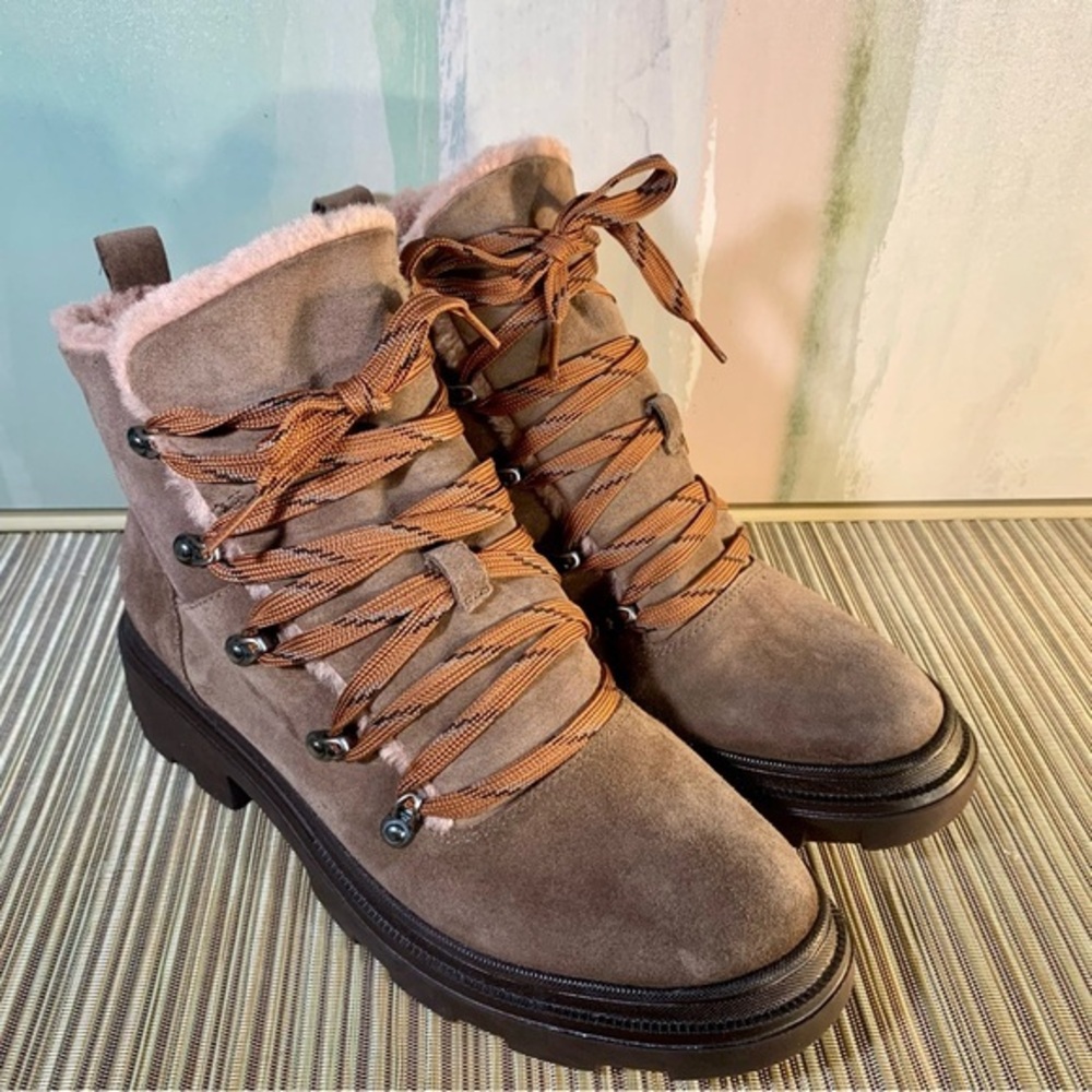 NATURALIZER Joelle‎ Suede Shearling-Lined Hiking Boots Sz 10M